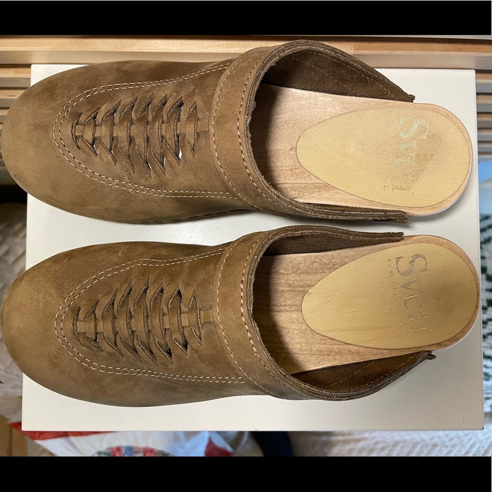 Sven front weave clog Brown Nu Buc Leather